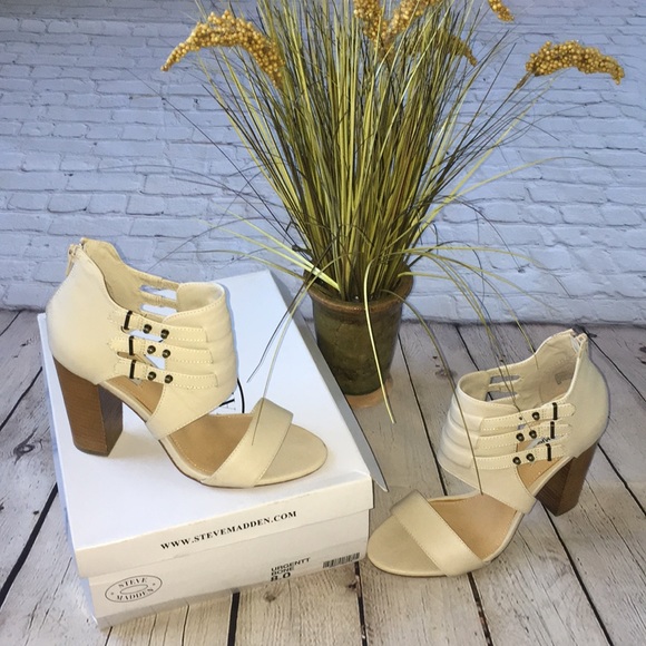 Steve Madden Shoes - Steve Madden Urgentt bone summer heels